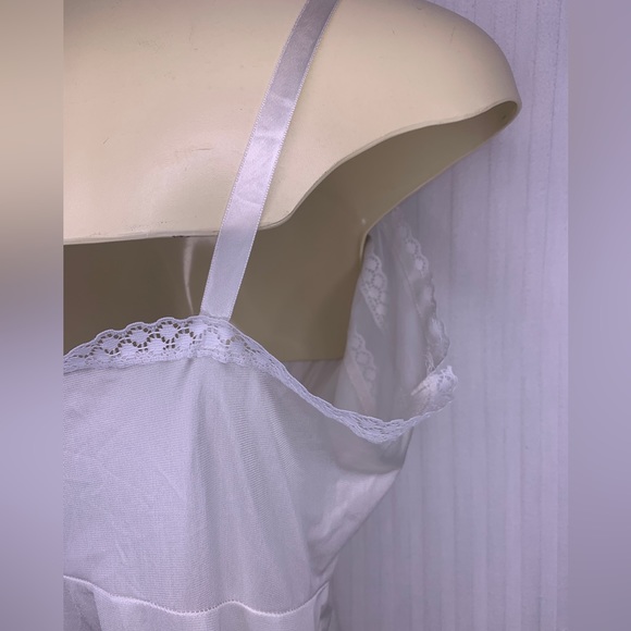 Vintage Lingerie Size 40 Long Lace Silk Sheer Richform Adjustable Straps - Picture 7 of 11